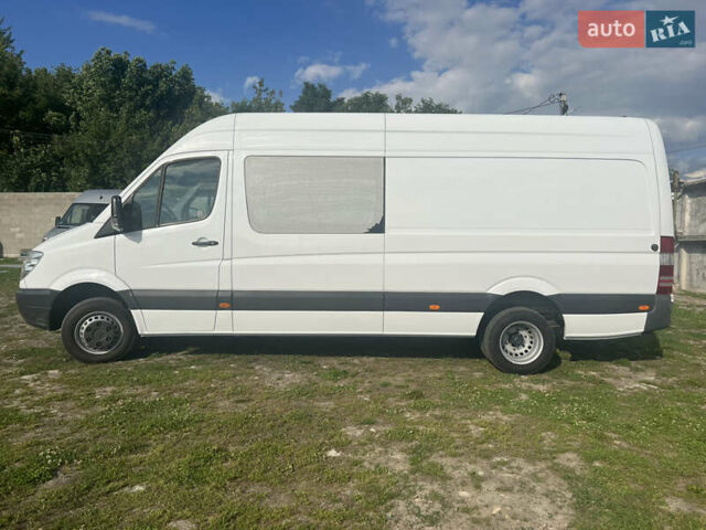 Белый Мерседес Sprinter, объемом двигателя 2.2 л и пробегом 310 тыс. км за 19999 $, фото 1 на Automoto.ua