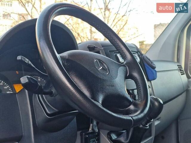 Білий Мерседес Sprinter, об'ємом двигуна 2.14 л та пробігом 360 тис. км за 16900 $, фото 16 на Automoto.ua