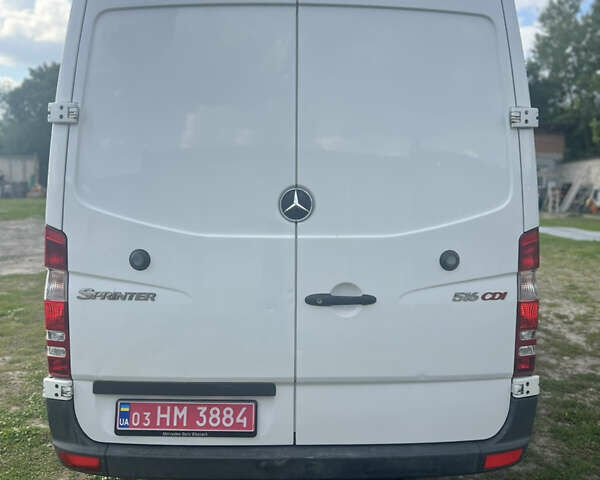 Белый Мерседес Sprinter, объемом двигателя 2.2 л и пробегом 310 тыс. км за 19999 $, фото 3 на Automoto.ua