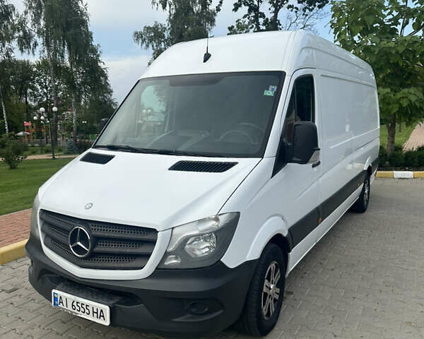 Белый Мерседес Sprinter, объемом двигателя 2.2 л и пробегом 352 тыс. км за 15500 $, фото 1 на Automoto.ua