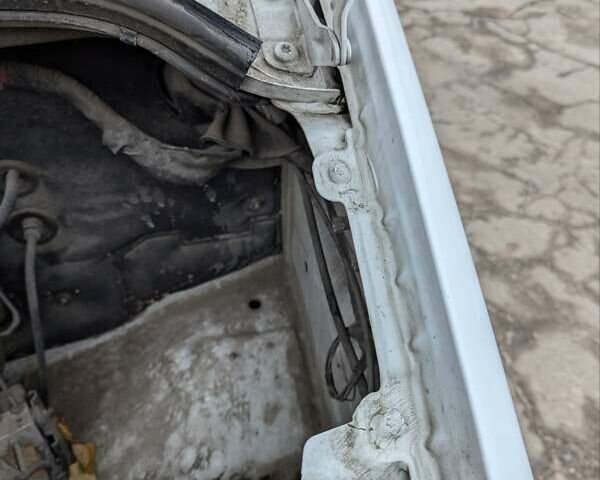 Белый Мерседес Sprinter, объемом двигателя 2.14 л и пробегом 370 тыс. км за 12500 $, фото 31 на Automoto.ua