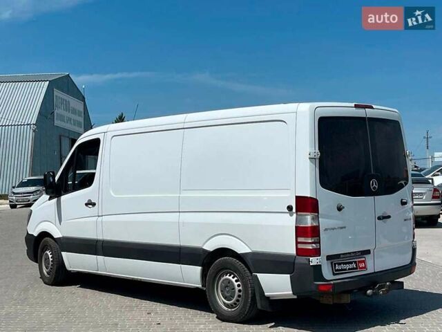 Белый Мерседес Sprinter, объемом двигателя 2.2 л и пробегом 275 тыс. км за 14990 $, фото 1 на Automoto.ua
