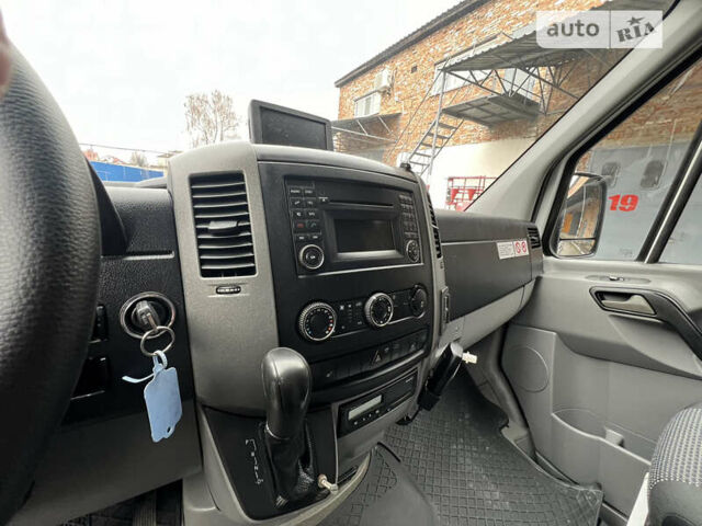 Білий Мерседес Sprinter, об'ємом двигуна 2.2 л та пробігом 252 тис. км за 17850 $, фото 31 на Automoto.ua