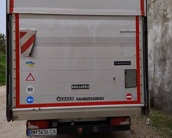 Белый Мерседес Sprinter, объемом двигателя 2.14 л и пробегом 370 тыс. км за 17500 $, фото 4 на Automoto.ua