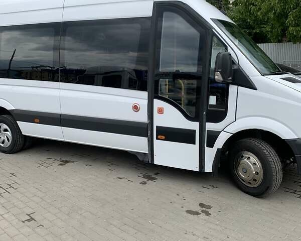 Белый Мерседес Sprinter, объемом двигателя 2.14 л и пробегом 418 тыс. км за 35000 $, фото 2 на Automoto.ua