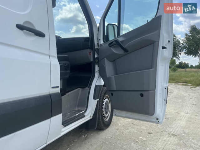 Белый Мерседес Sprinter, объемом двигателя 2.99 л и пробегом 390 тыс. км за 18800 $, фото 8 на Automoto.ua