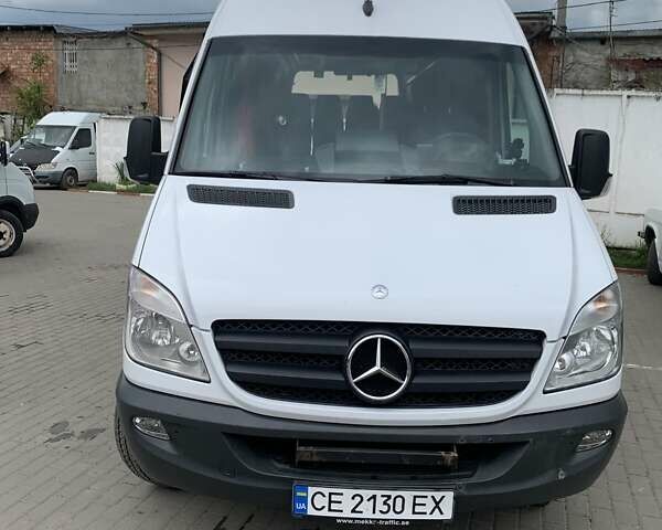 Белый Мерседес Sprinter, объемом двигателя 2.14 л и пробегом 418 тыс. км за 35000 $, фото 11 на Automoto.ua
