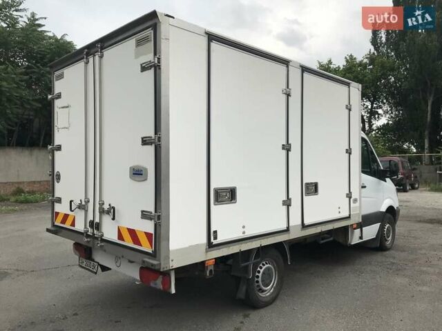 Белый Мерседес Sprinter, объемом двигателя 2.14 л и пробегом 402 тыс. км за 13000 $, фото 7 на Automoto.ua