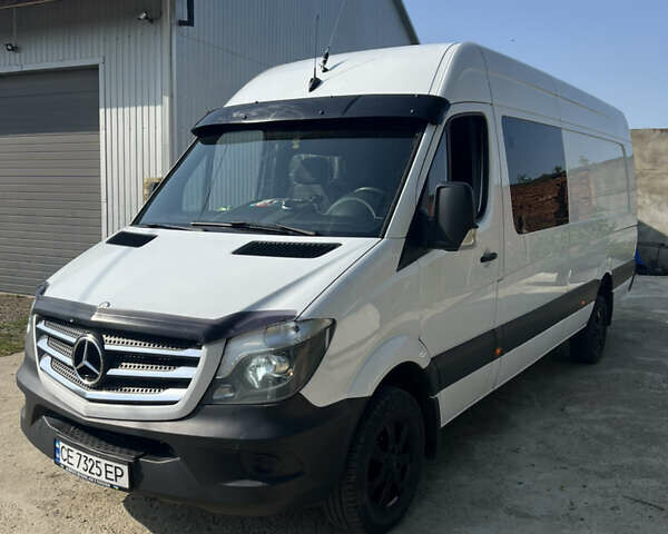 Белый Мерседес Sprinter, объемом двигателя 3 л и пробегом 403 тыс. км за 24300 $, фото 2 на Automoto.ua