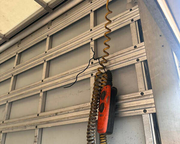 Білий Мерседес Sprinter, об'ємом двигуна 2.14 л та пробігом 300 тис. км за 18500 $, фото 8 на Automoto.ua