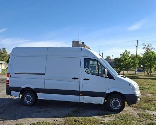 Білий Мерседес Sprinter, об'ємом двигуна 2.14 л та пробігом 251 тис. км за 13800 $, фото 2 на Automoto.ua