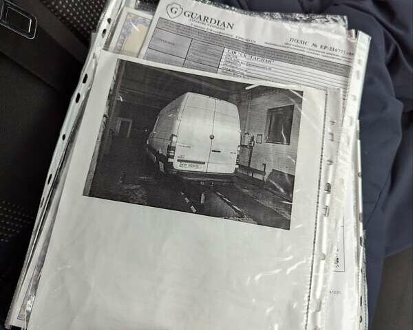 Белый Мерседес Sprinter, объемом двигателя 2.14 л и пробегом 370 тыс. км за 12500 $, фото 38 на Automoto.ua