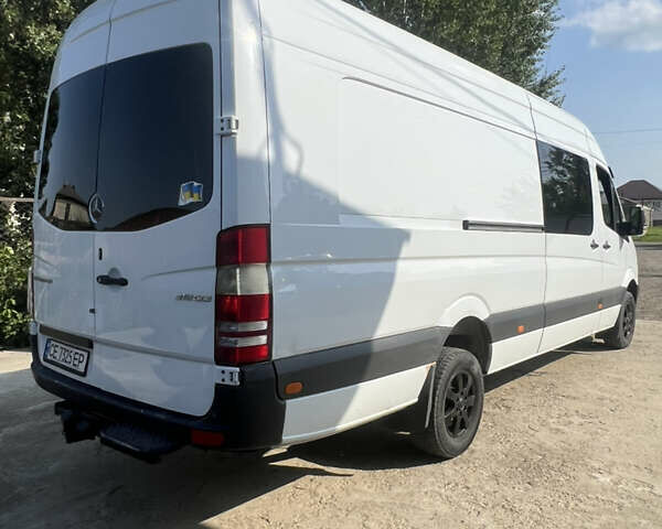 Белый Мерседес Sprinter, объемом двигателя 3 л и пробегом 403 тыс. км за 24300 $, фото 6 на Automoto.ua