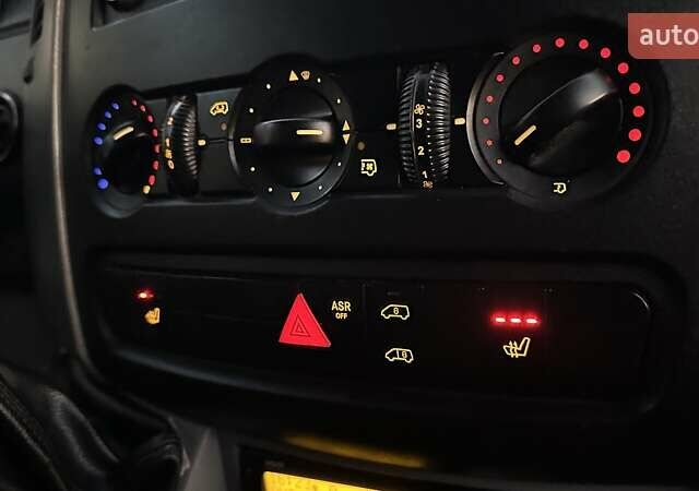 Мерседес Sprinter 2013 в Бершаде на Automoto.ua Белый Мерседес Sprinter, объемом двигателя 2.2 л и пробегом 311 тыс. км за 20963 $, фото 20 на Automoto.ua