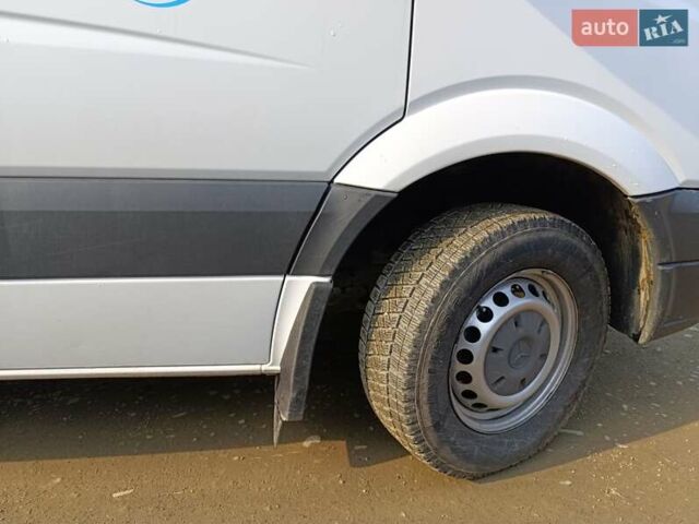Белый Мерседес Sprinter, объемом двигателя 2.1 л и пробегом 320 тыс. км за 14500 $, фото 4 на Automoto.ua