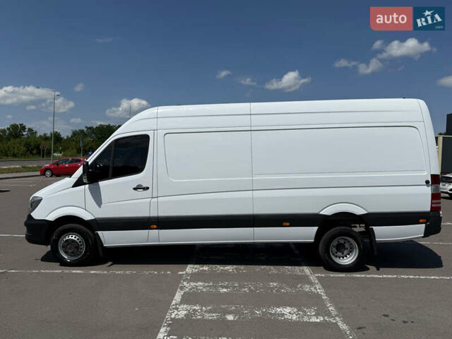 Белый Мерседес Sprinter, объемом двигателя 2.2 л и пробегом 270 тыс. км за 27500 $, фото 9 на Automoto.ua