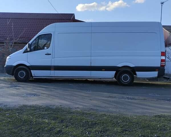 Белый Мерседес Sprinter, объемом двигателя 2.2 л и пробегом 259 тыс. км за 16000 $, фото 26 на Automoto.ua
