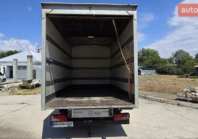 Белый Мерседес Sprinter, объемом двигателя 2.14 л и пробегом 383 тыс. км за 18500 $, фото 1 на Automoto.ua