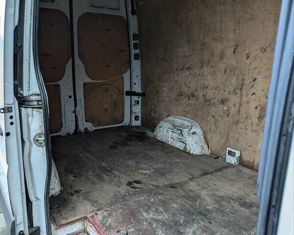 Белый Мерседес Sprinter, объемом двигателя 2.14 л и пробегом 370 тыс. км за 12500 $, фото 37 на Automoto.ua