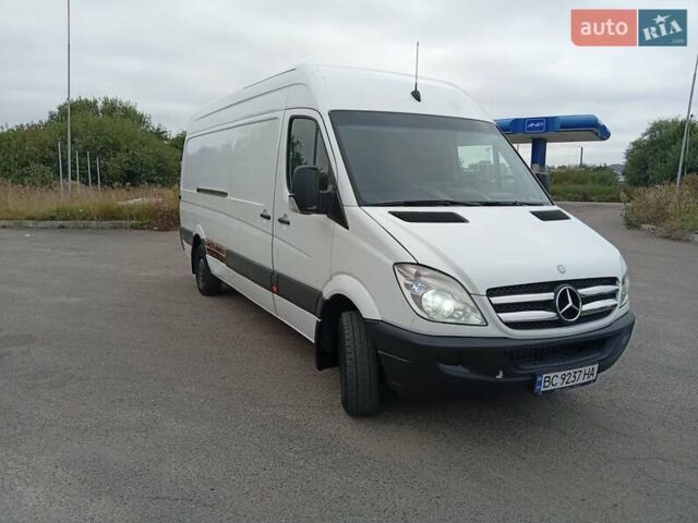 Мерседес Sprinter 2013 в Львове на Automoto.ua Белый Мерседес Sprinter, объемом двигателя 2.1 л и пробегом 304 тыс. км за 16500 $, фото 9 на Automoto.ua