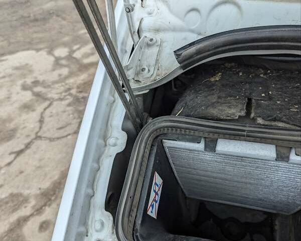 Белый Мерседес Sprinter, объемом двигателя 2.14 л и пробегом 370 тыс. км за 12500 $, фото 27 на Automoto.ua