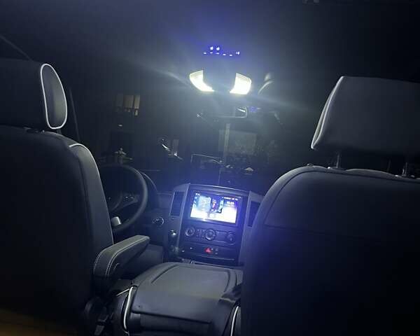 Белый Мерседес Sprinter, объемом двигателя 0 л и пробегом 357 тыс. км за 25000 $, фото 44 на Automoto.ua