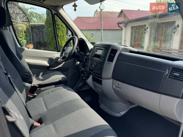 Белый Мерседес Sprinter, объемом двигателя 2.14 л и пробегом 429 тыс. км за 14999 $, фото 25 на Automoto.ua