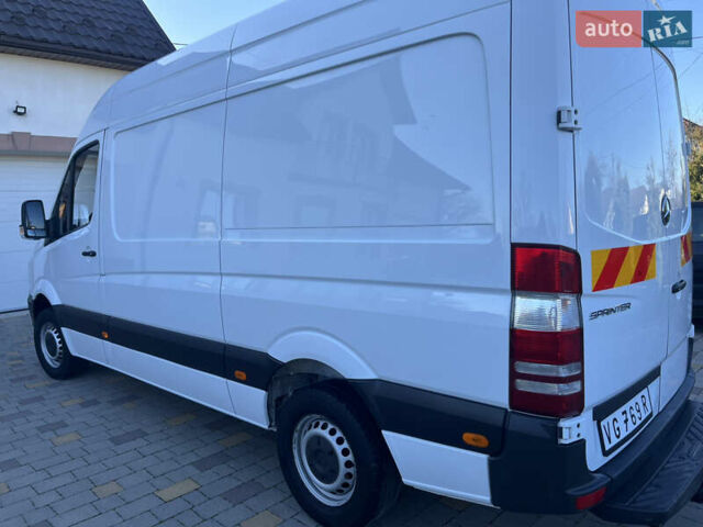 Белый Мерседес Sprinter, объемом двигателя 0 л и пробегом 475 тыс. км за 13950 $, фото 8 на Automoto.ua