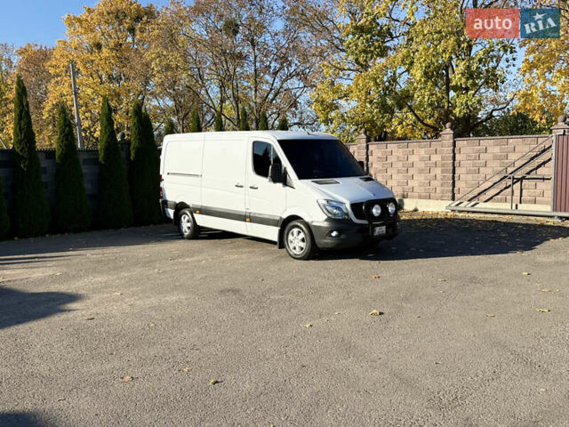 Белый Мерседес Sprinter, объемом двигателя 3 л и пробегом 378 тыс. км за 19500 $, фото 7 на Automoto.ua