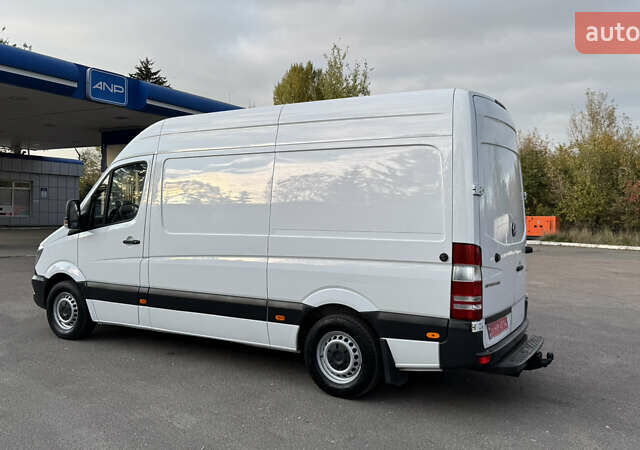 Белый Мерседес Sprinter, объемом двигателя 2.2 л и пробегом 335 тыс. км за 16500 $, фото 13 на Automoto.ua