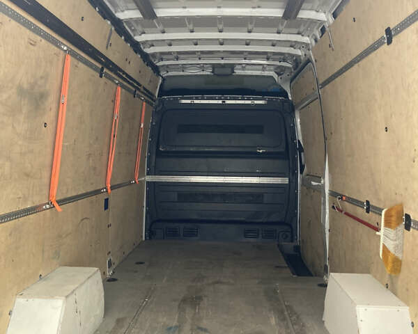 Белый Мерседес Sprinter, объемом двигателя 2.14 л и пробегом 308 тыс. км за 18899 $, фото 18 на Automoto.ua