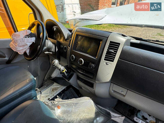 Білий Мерседес Sprinter, об'ємом двигуна 2.1 л та пробігом 500 тис. км за 13479 $, фото 14 на Automoto.ua