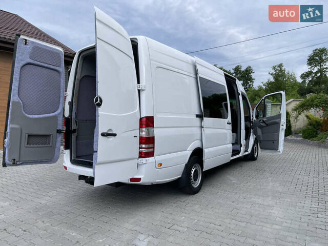 Белый Мерседес Sprinter, объемом двигателя 2.14 л и пробегом 769 тыс. км за 18900 $, фото 48 на Automoto.ua