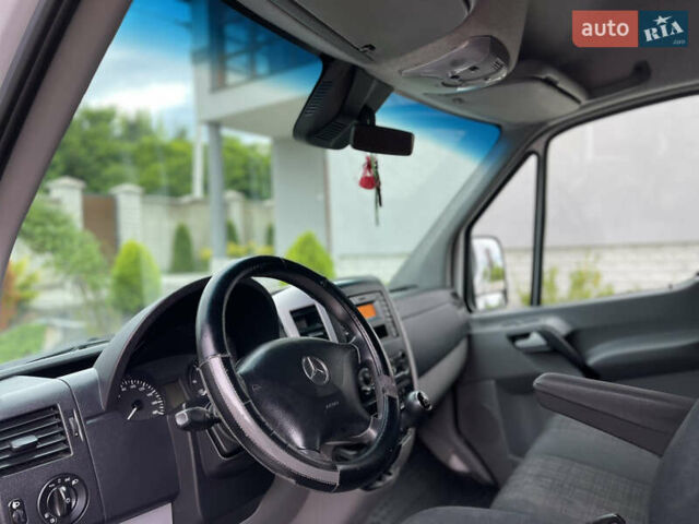 Белый Мерседес Sprinter, объемом двигателя 2.14 л и пробегом 769 тыс. км за 18900 $, фото 25 на Automoto.ua