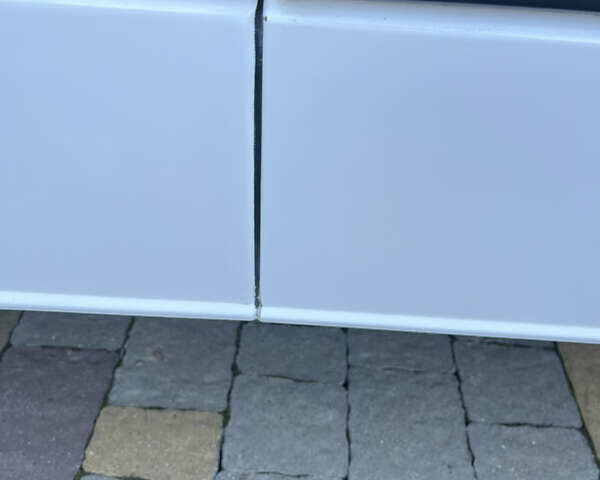 Белый Мерседес Sprinter, объемом двигателя 0 л и пробегом 475 тыс. км за 13950 $, фото 23 на Automoto.ua