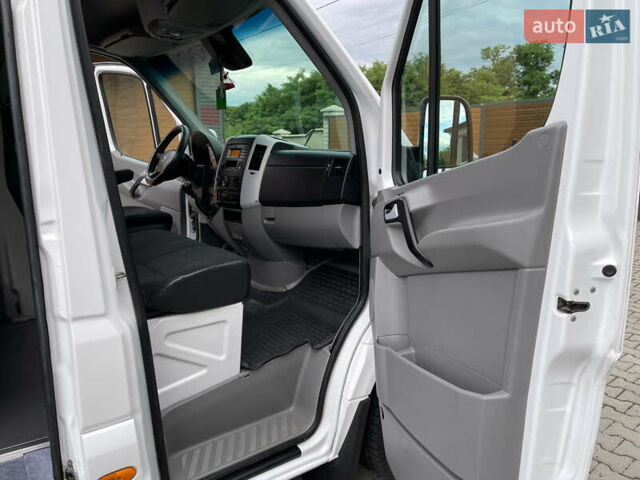 Белый Мерседес Sprinter, объемом двигателя 2.14 л и пробегом 769 тыс. км за 18900 $, фото 38 на Automoto.ua