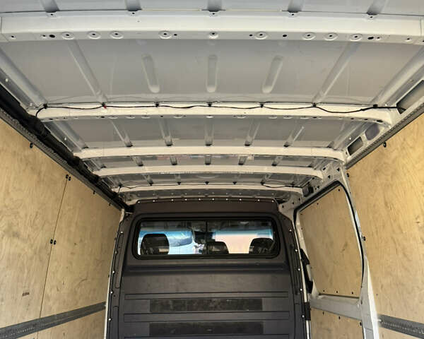 Белый Мерседес Sprinter, объемом двигателя 3 л и пробегом 378 тыс. км за 19500 $, фото 22 на Automoto.ua
