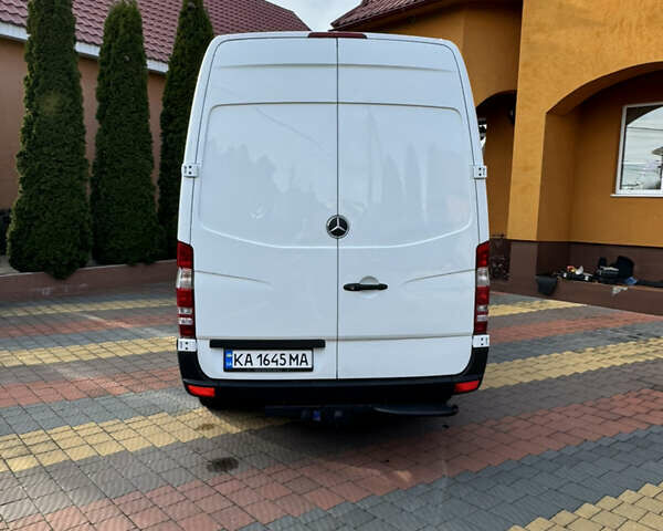 Білий Мерседес Sprinter, об'ємом двигуна 2.2 л та пробігом 290 тис. км за 15600 $, фото 9 на Automoto.ua