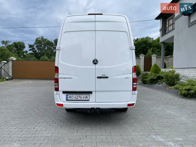Белый Мерседес Sprinter, объемом двигателя 2.14 л и пробегом 769 тыс. км за 18900 $, фото 8 на Automoto.ua