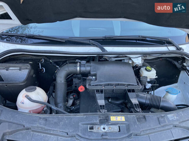 Белый Мерседес Sprinter, объемом двигателя 2.14 л и пробегом 308 тыс. км за 18899 $, фото 43 на Automoto.ua