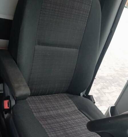 Белый Мерседес Sprinter, объемом двигателя 0 л и пробегом 282 тыс. км за 18900 $, фото 37 на Automoto.ua
