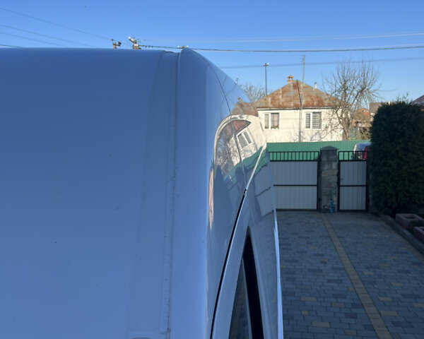 Белый Мерседес Sprinter, объемом двигателя 0 л и пробегом 475 тыс. км за 13950 $, фото 31 на Automoto.ua