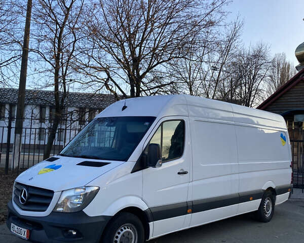 Белый Мерседес Sprinter, объемом двигателя 2.14 л и пробегом 308 тыс. км за 18899 $, фото 9 на Automoto.ua