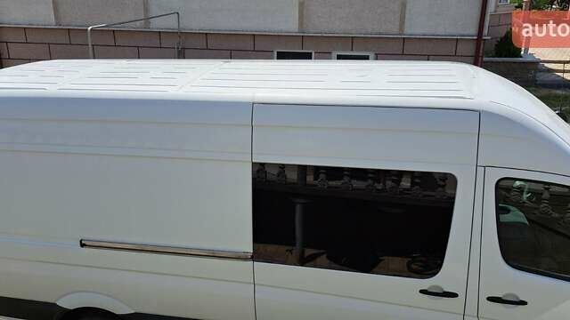 Белый Мерседес Sprinter, объемом двигателя 0 л и пробегом 357 тыс. км за 25000 $, фото 7 на Automoto.ua