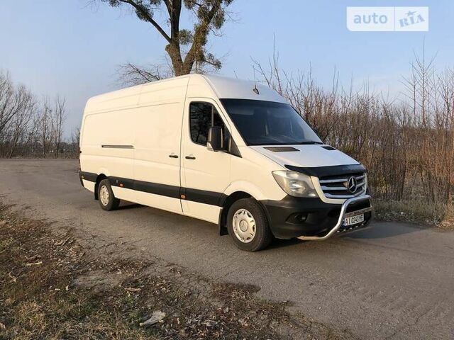 Белый Мерседес Sprinter, объемом двигателя 2.2 л и пробегом 275 тыс. км за 15900 $, фото 2 на Automoto.ua