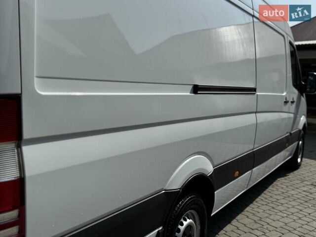 Белый Мерседес Sprinter, объемом двигателя 2.14 л и пробегом 429 тыс. км за 14999 $, фото 35 на Automoto.ua