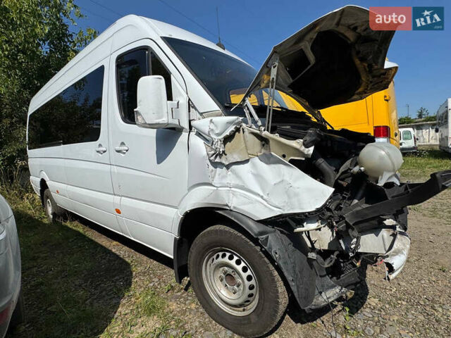 Білий Мерседес Sprinter, об'ємом двигуна 2.1 л та пробігом 500 тис. км за 13479 $, фото 9 на Automoto.ua