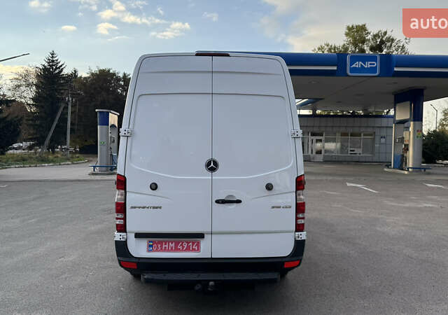 Белый Мерседес Sprinter, объемом двигателя 2.2 л и пробегом 335 тыс. км за 16500 $, фото 10 на Automoto.ua