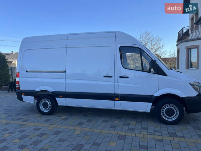 Белый Мерседес Sprinter, объемом двигателя 0 л и пробегом 475 тыс. км за 13950 $, фото 7 на Automoto.ua