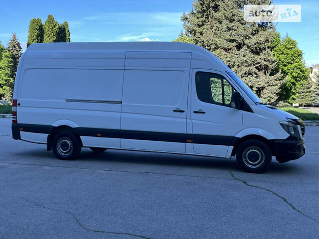 Белый Мерседес Sprinter, объемом двигателя 2.2 л и пробегом 268 тыс. км за 14900 $, фото 7 на Automoto.ua